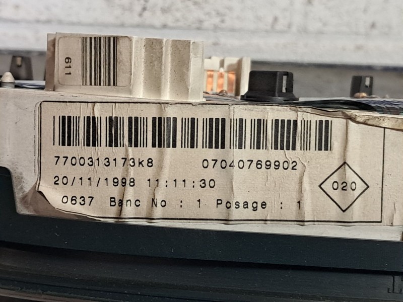 Recambio de cuadro instrumentos para renault kangoo (f/kc0) referencia OEM IAM 7700313173K8 07040769902 