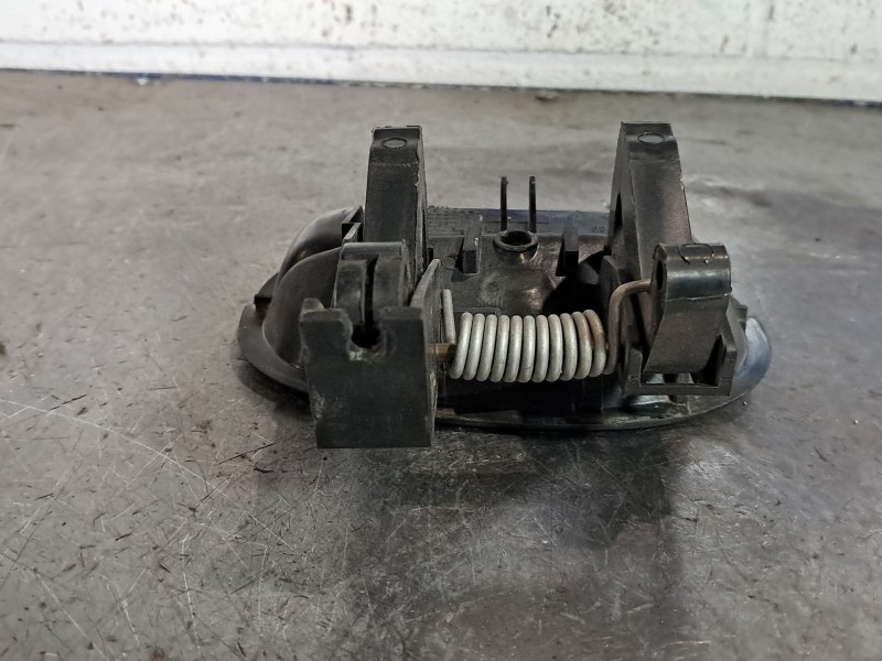 Recambio de maneta interior lateral derecha para renault kangoo (f/kc0) referencia OEM IAM   