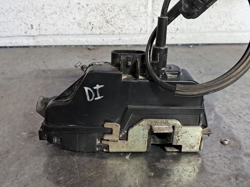 Recambio de cerradura puerta delantera izquierda para daihatsu terios 1.5 sx 4wd referencia OEM IAM   