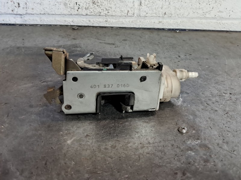 Recambio de cerradura puerta delantera derecha para audi a4 berlina (b5) 1.9 tdi referencia OEM IAM 4D1837016D  