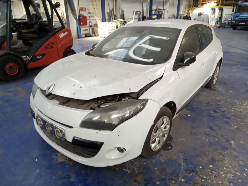 renault megane iii berlina 5 p  | 0.08 - ... del año 2008