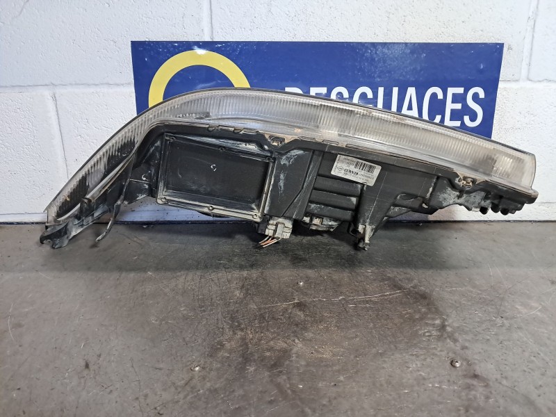 Recambio de faro derecho para renault laguna ii (bg0) 1.8 cat referencia OEM IAM   