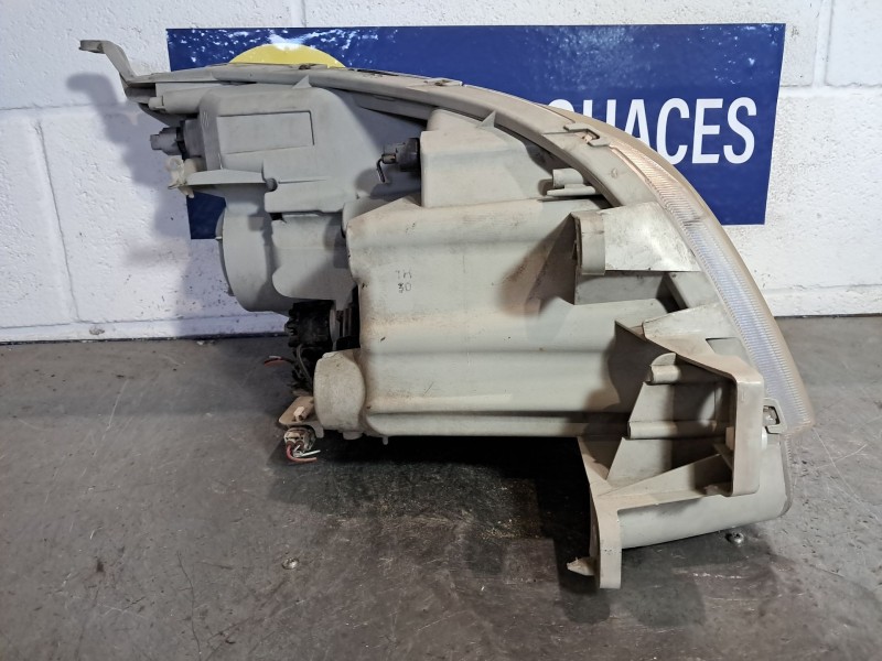 Recambio de faro izquierdo para daihatsu terios 1.5 sx 4wd referencia OEM IAM   