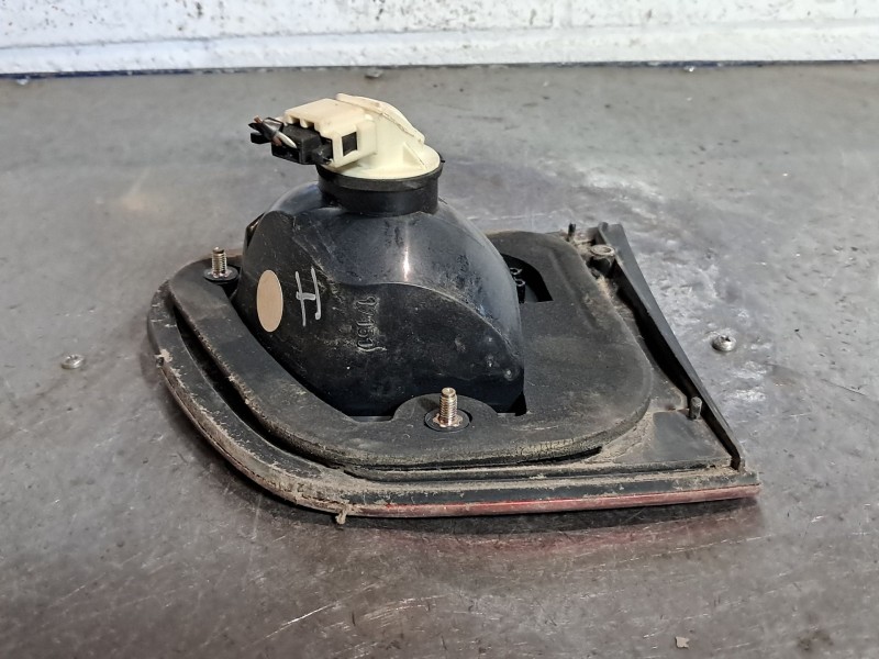 Recambio de piloto porton izquierdo para seat ibiza (6k1) 1.9 tdi referencia OEM IAM   