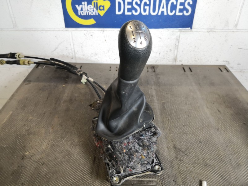 Recambio de palanca cambio para dacia sandero (10.2011 )  | 0.12 - ... (10.2011 )  | 0.12 - ... referencia OEM IAM   