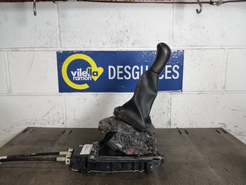 Recambio de palanca cambio para dacia sandero (10.2011 )  | 0.12 - ... (10.2011 )  | 0.12 - ... referencia OEM IAM   