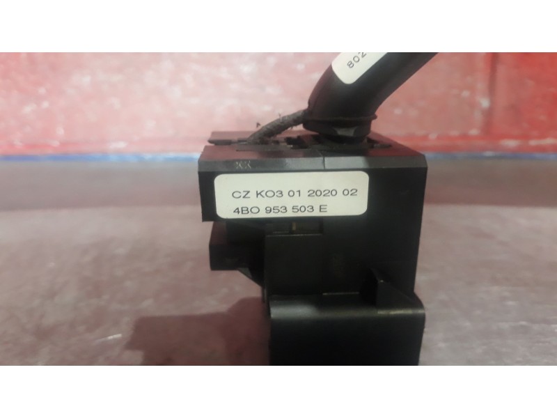 Recambio de mando limpia para seat toledo (1m2) select referencia OEM IAM    Recambio de mando limpia para seat toledo (1m2) select referencia OEM IAM