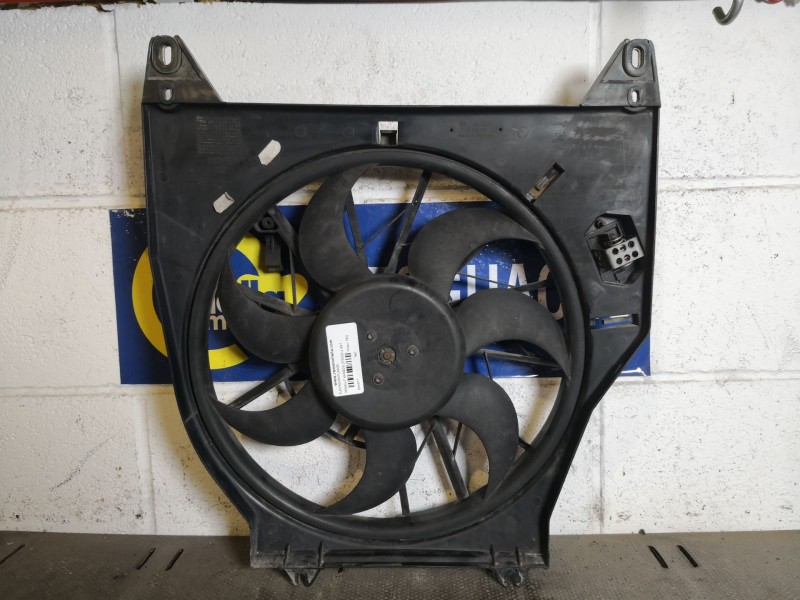 Recambio de electroventilador para renault kangoo (f/kc0) referencia OEM IAM 3135103385  