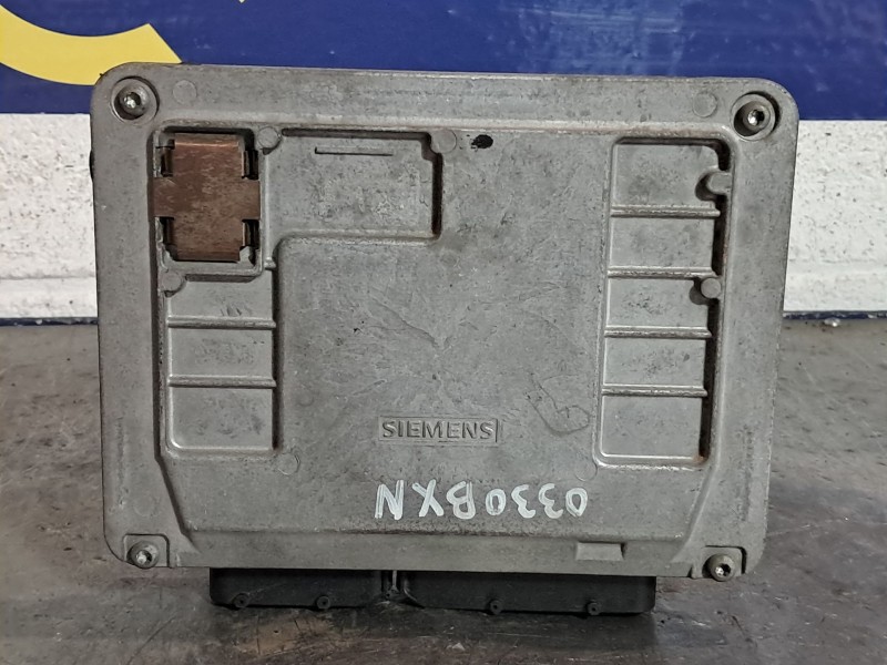 Recambio de centralita motor uce para seat ibiza (6l1) stella referencia OEM IAM 5WP4012104  