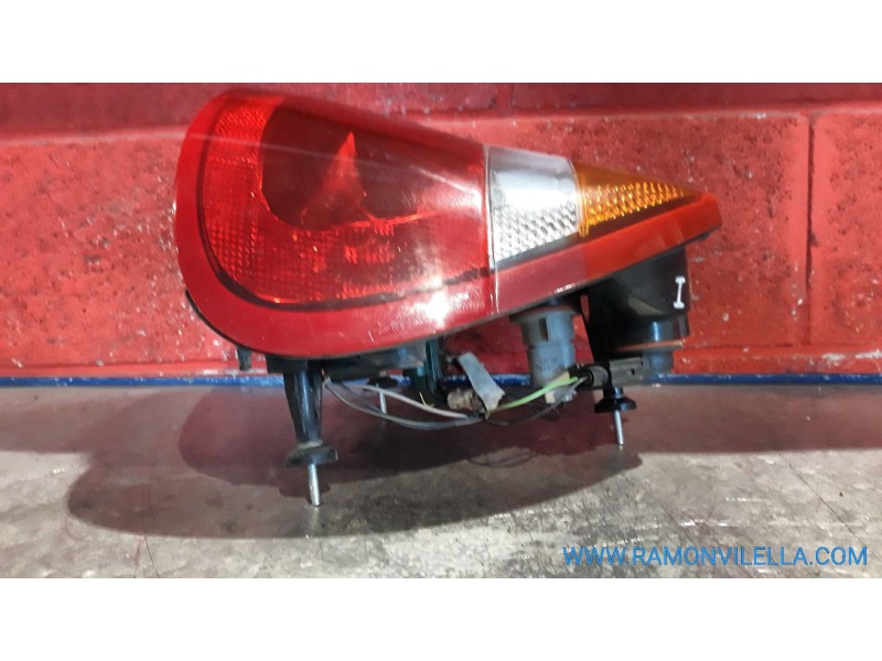 Recambio de piloto trasero izquierdo para chrysler 300 m (lr) 2.7 v6 | 04.98 - 12.02 2.7 v6 | 04.98 - 12.02 referencia OEM IAM  