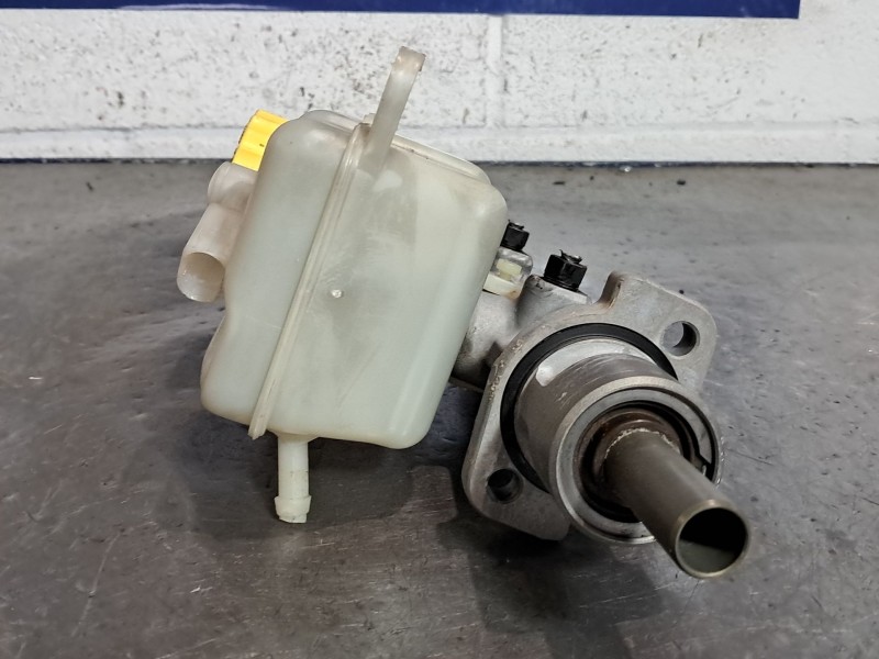Recambio de bomba freno para seat ibiza (6l1) stella referencia OEM IAM    Recambio de bomba freno para seat ibiza (6l1) stella referencia OEM IAM