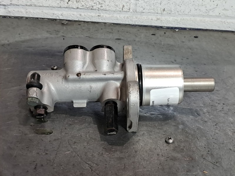 Recambio de bomba freno para audi a4 berlina (b5) 1.9 tdi referencia OEM IAM   