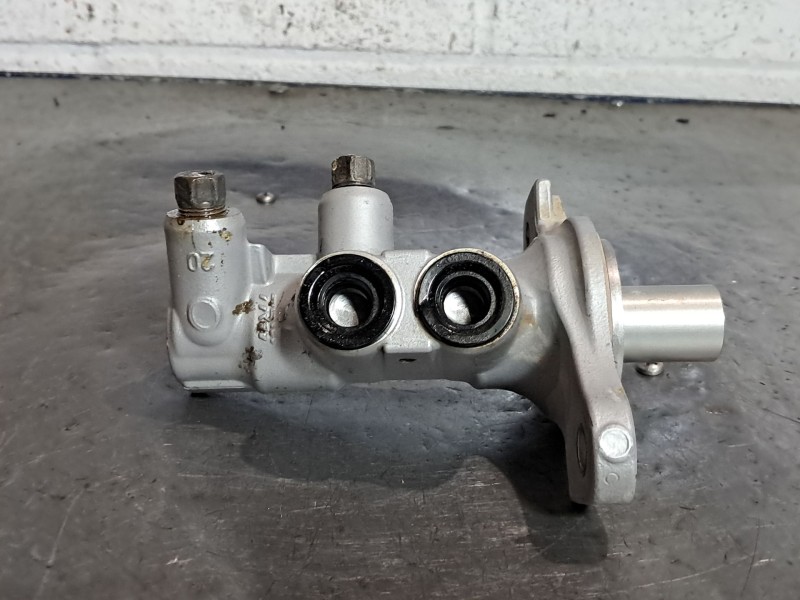 Recambio de bomba freno para dacia sandero (10.2011 )  | 0.12 - ... (10.2011 )  | 0.12 - ... referencia OEM IAM   