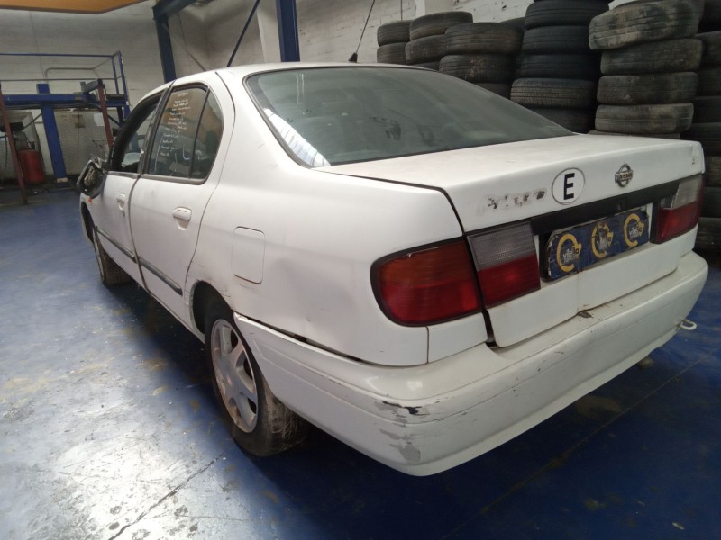 nissan primera berlina (p11)  | 0.96 - 0.99 del año 1999