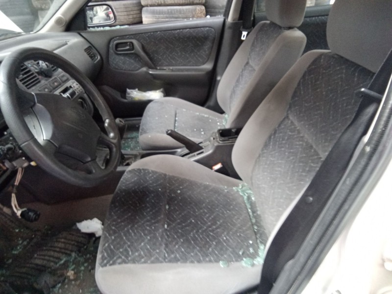 nissan primera berlina (p11)  | 0.96 - 0.99 del año 1999