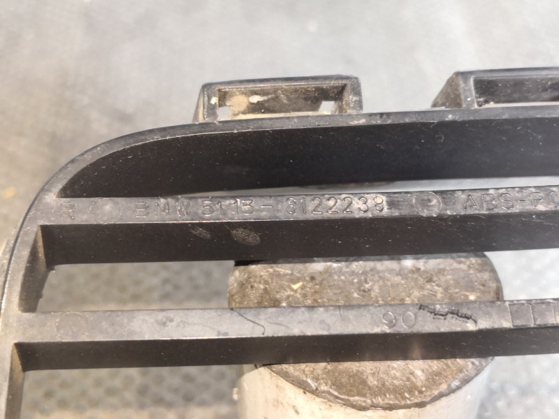 Recambio de rejilla paragolpes derecha para bmw serie 3 coupe (e36) referencia OEM IAM 51138122238   Recambio de rejilla paragolpes derecha para bmw serie 3 coupe (e36) referencia OEM IAM 51138122238