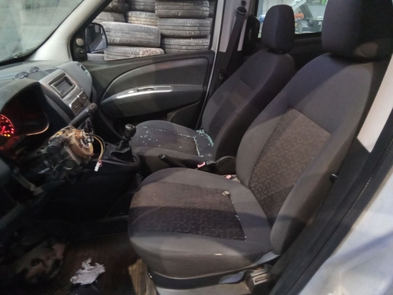 fiat doblo cargo  | 0.10 - ... del año 2013