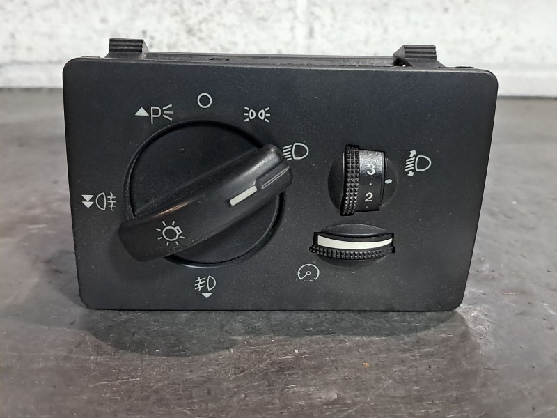 Recambio de mando luces para ford kuga (cbv)  | 0.08 - ...  | 0.08 - ... referencia OEM IAM 7M5T13A024AA  