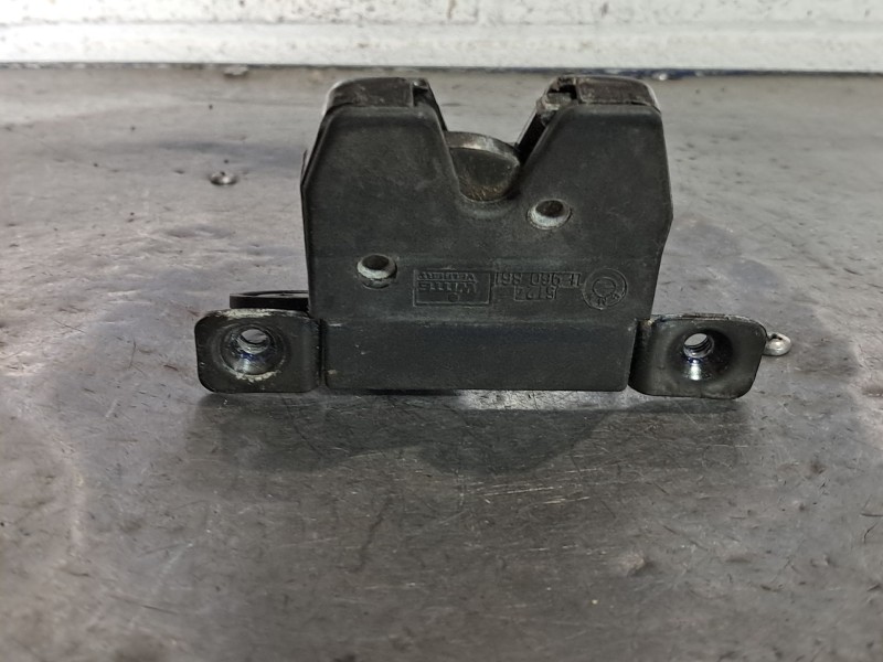 Recambio de cerradura maletero porton para bmw serie 3 coupe (e36) referencia OEM IAM 1960861   Recambio de cerradura maletero porton para bmw serie 3 coupe (e36) referencia OEM IAM 1960861