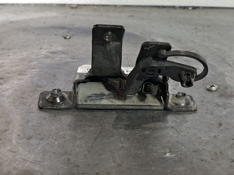 Recambio de cerradura maletero porton para bmw serie 3 coupe (e36) referencia OEM IAM 1960861   Recambio de cerradura maletero porton para bmw serie 3 coupe (e36) referencia OEM IAM 1960861
