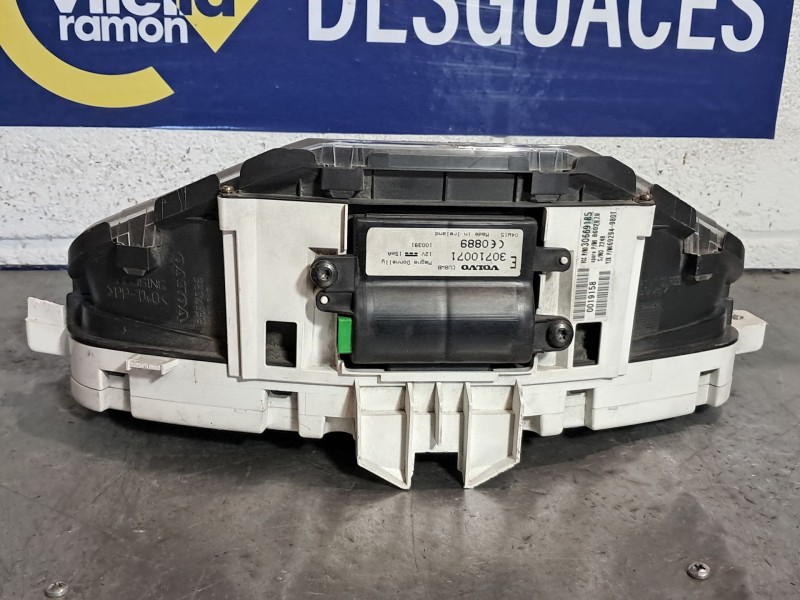 Recambio de cuadro instrumentos para volvo s40 berlina  | 0.03 - ...  | 0.03 - ... referencia OEM IAM 30710071  