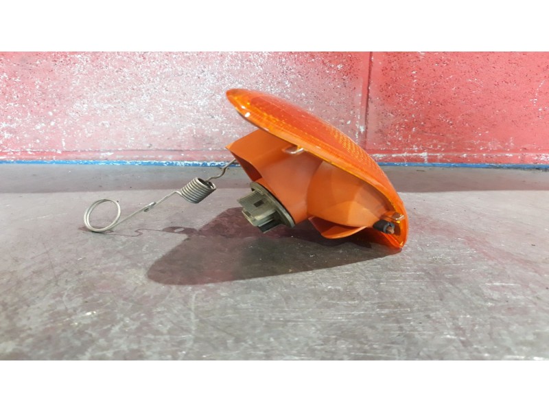 Recambio de piloto delantero izquierdo para ford fiesta referencia OEM IAM   