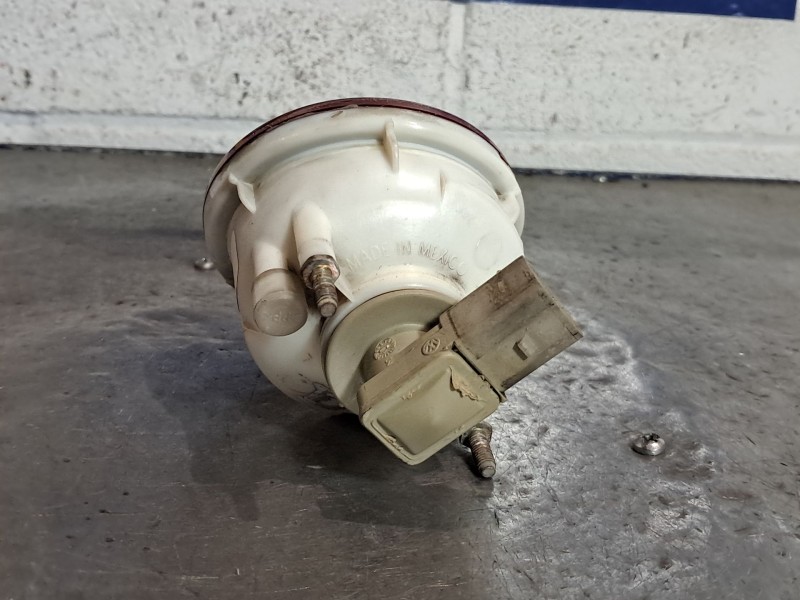 Recambio de faro antiniebla trasero izquierdo para volkswagen new beetle (9c1/1c1) 2.0 referencia OEM IAM   