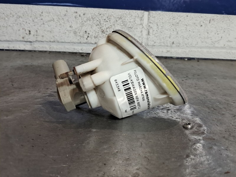 Recambio de piloto marcha atras para volkswagen new beetle (9c1/1c1) 2.0 referencia OEM IAM   