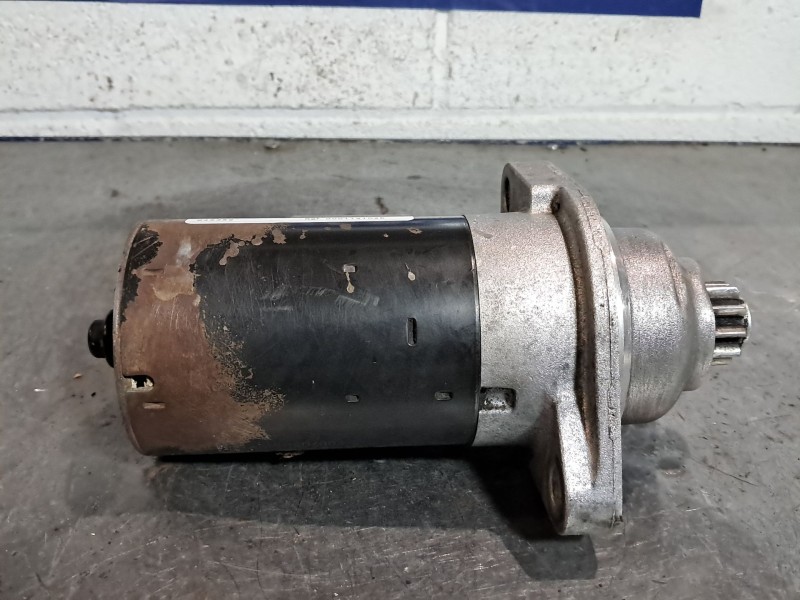 Recambio de motor arranque para volkswagen new beetle (9c1/1c1) 2.0 referencia OEM IAM 0001121026  