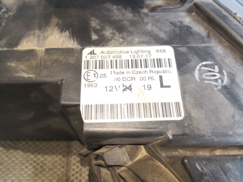 Recambio de faro izquierdo para audi a3 (8p) 2.0 tdi ambiente referencia OEM IAM 1307022488  