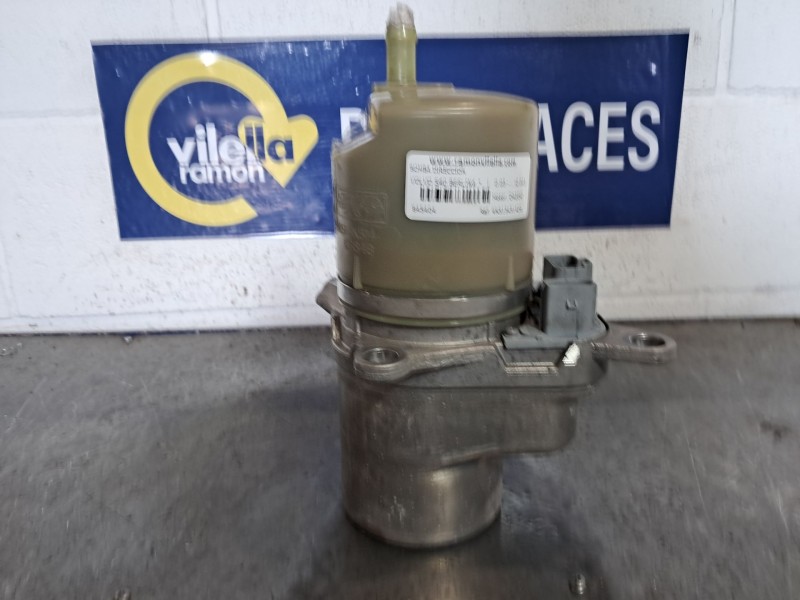 Recambio de bomba direccion para volvo s40 berlina  | 0.03 - ...  | 0.03 - ... referencia OEM IAM 4N513K514DR 30742307 
