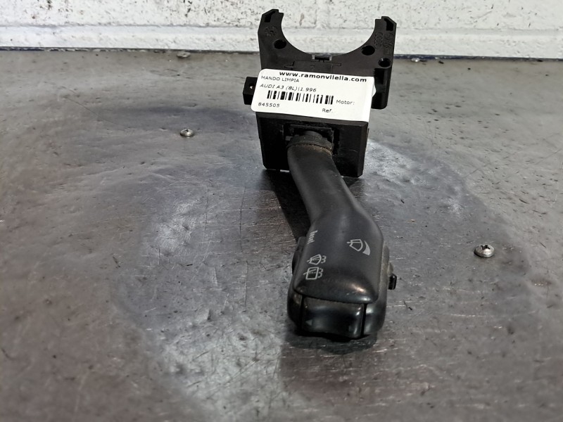 Recambio de mando limpia para audi a3 (8l) referencia OEM IAM    Recambio de mando limpia para audi a3 (8l) referencia OEM IAM