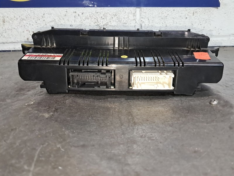 Recambio de mando climatizador para ford c-max (cb3)  | ...  | ... referencia OEM IAM 3M5T18C612AR  