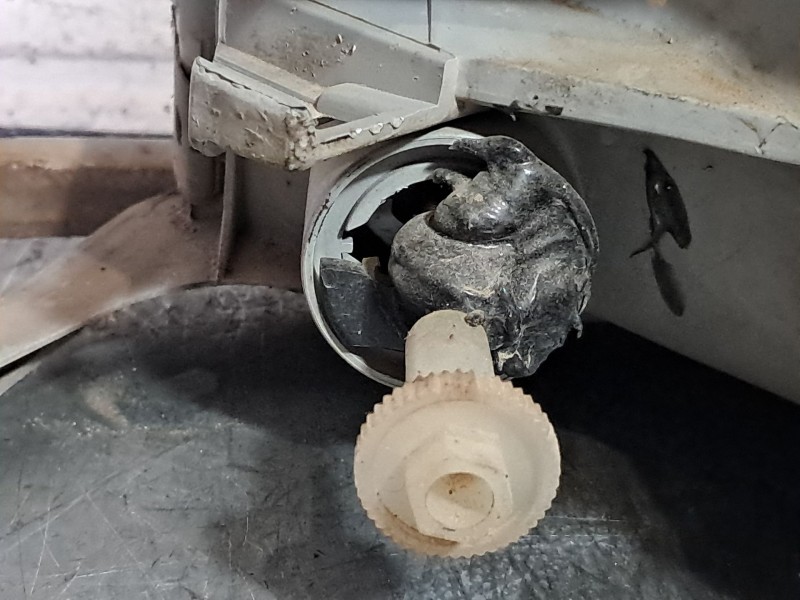 Recambio de faro izquierdo para volvo 740 740 2.0 glt referencia OEM IAM   