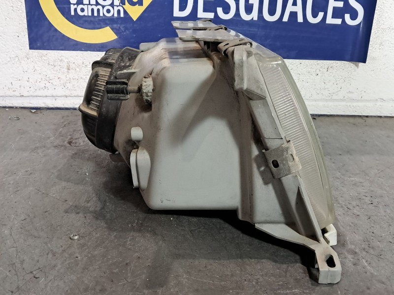 Recambio de faro izquierdo para volvo 740 740 2.0 glt referencia OEM IAM   