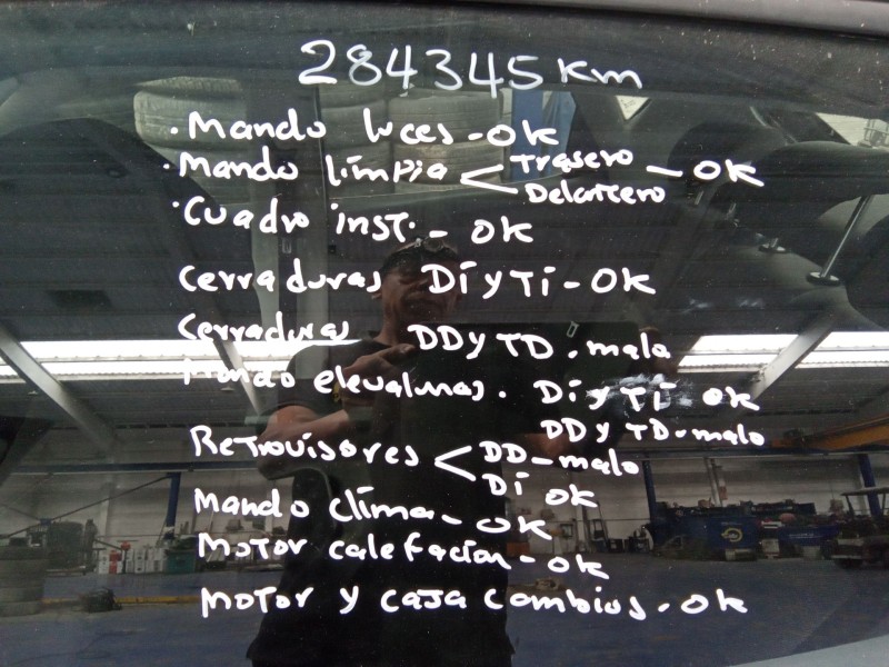 seat ibiza (6j5) del año 2009