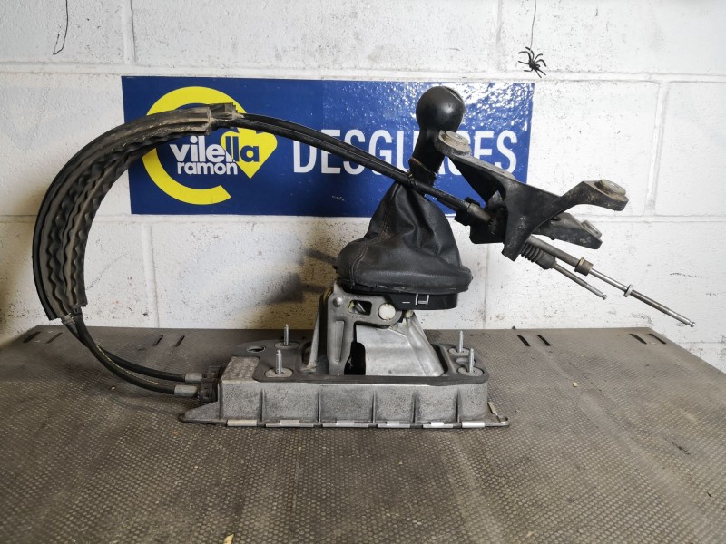 Recambio de palanca cambio para seat altea xl (5p5)  | 0.06 - ...  | 0.06 - ... referencia OEM IAM 1K0711061B  