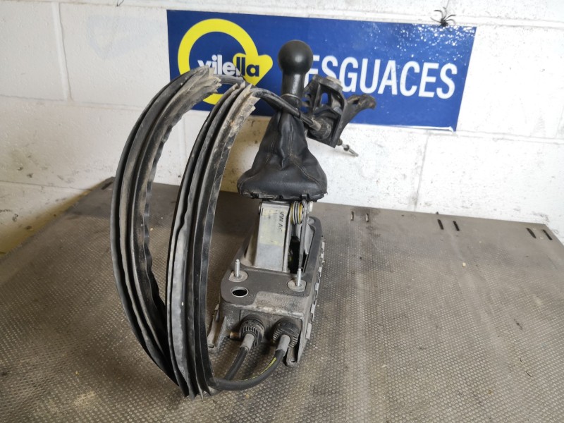 Recambio de palanca cambio para seat altea xl (5p5)  | 0.06 - ...  | 0.06 - ... referencia OEM IAM 1K0711061B  