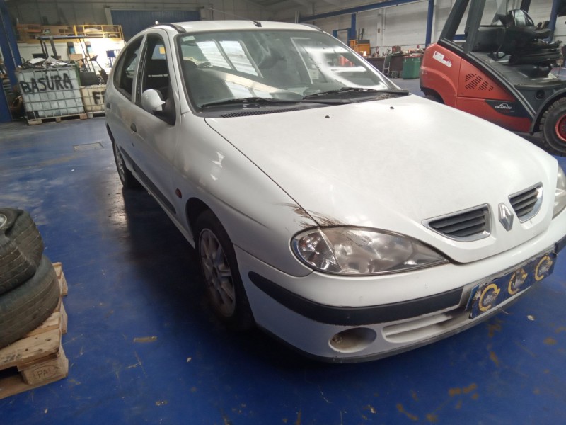 renault megane i fase 2 berlina (ba0)  | 0.99 - 0.02 del año 2000