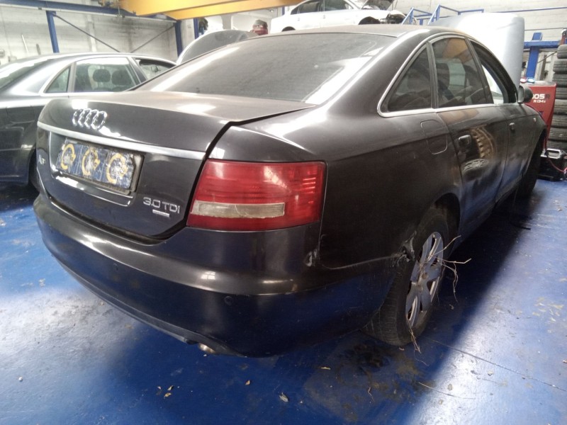audi a6 berlina (4f2) del año 2004