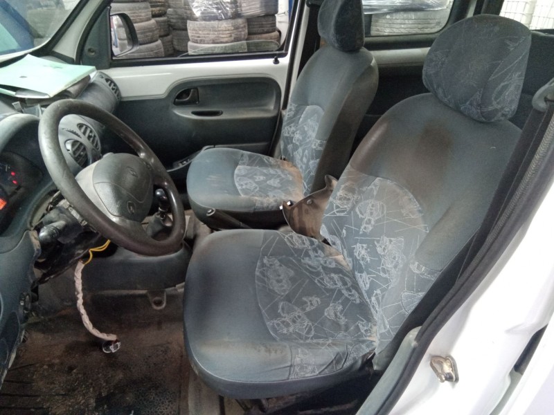 renault kangoo express rl 1.2 del año 2000