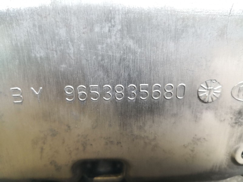 Recambio de carter para citroen c4 grand picasso exclusive referencia OEM IAM 9653835680  