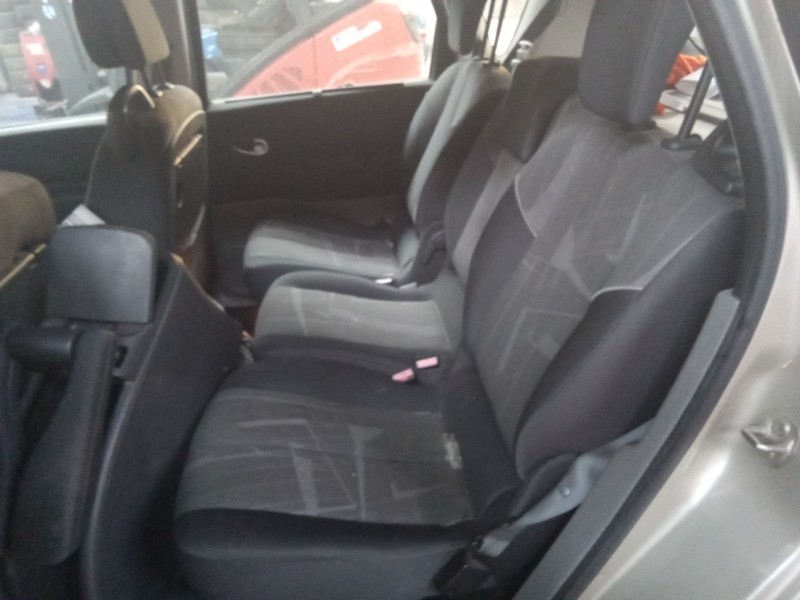 renault scenic ii 1.6 16v | 0.03 - 0.09 del año 2006