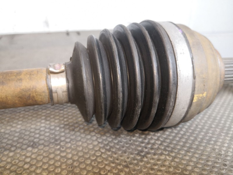 Recambio de transmision delantera derecha para renault clio iii  | 0.05 - ...  | 0.05 - ... referencia OEM IAM 8200499586  