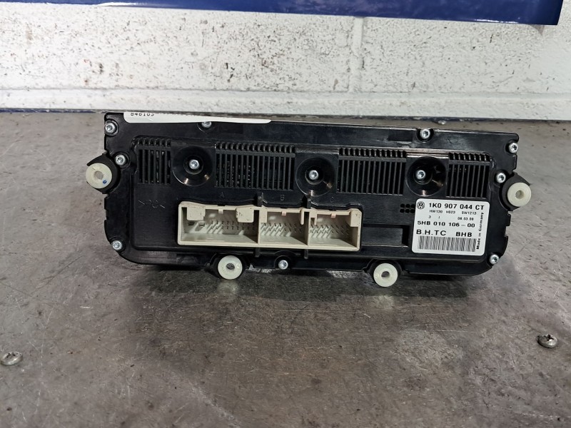 Recambio de mando climatizador para volkswagen jetta (1k2)  | 0.05 - ...  | 0.05 - ... referencia OEM IAM 1K0907044CT  