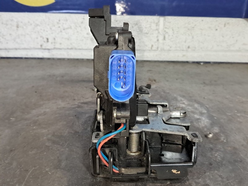 Recambio de cerradura puerta delantera izquierda para volkswagen jetta (1k2)  | 0.05 - ...  | 0.05 - ... referencia OEM IAM   