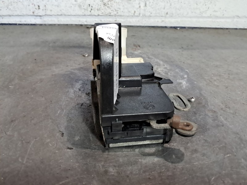 Recambio de cerradura puerta delantera derecha para alfa romeo 147 (190) 1.6 16v cat referencia OEM IAM   