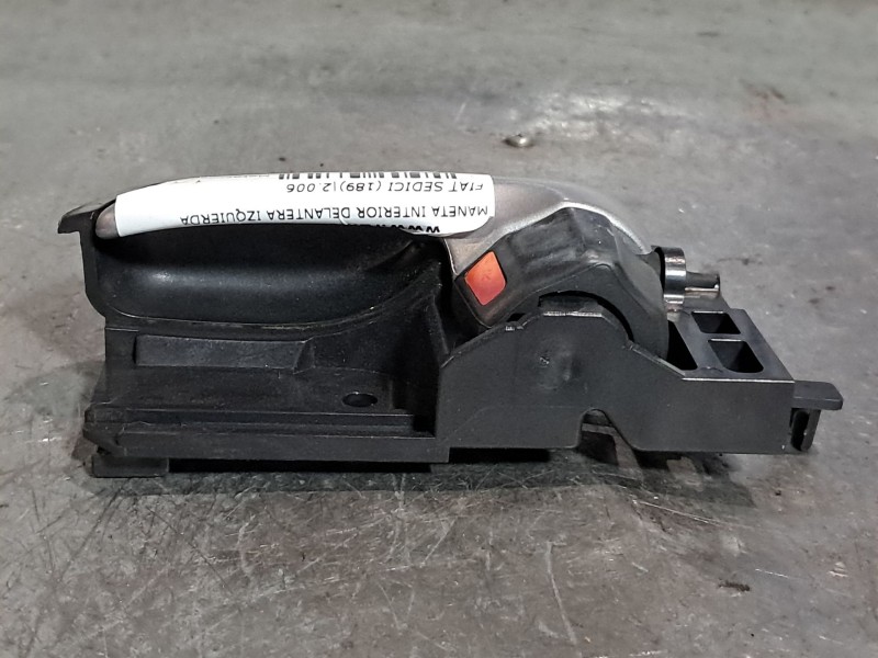 Recambio de maneta interior delantera izquierda para fiat sedici (189) referencia OEM IAM   