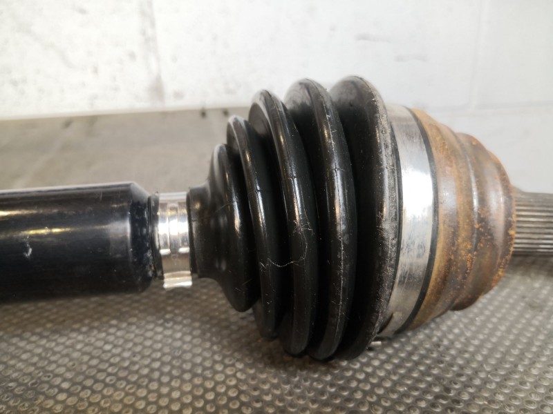 Recambio de transmision delantera derecha para volkswagen new beetle (9c1/1c1) 2.0 referencia OEM IAM   