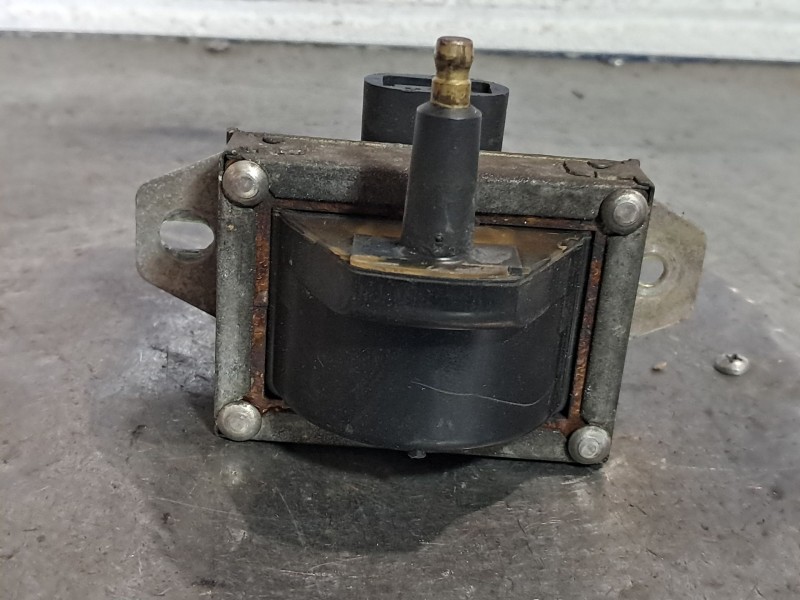 Recambio de bobina encendido para peugeot 205 205 sr 1.3 referencia OEM IAM   